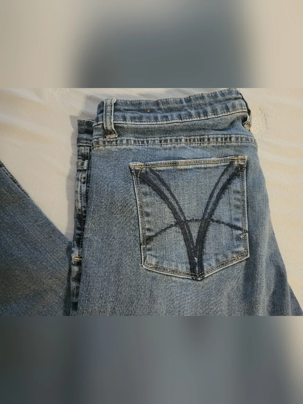 Kut From The Kloth Distressed Straight Leg Boyfriend Jeans, Size 16, Inseam 32" - Picture 3 of 13